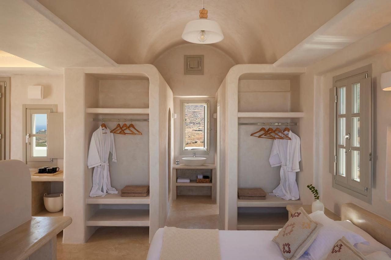 Danae Suites Santorini Oía Buitenkant foto