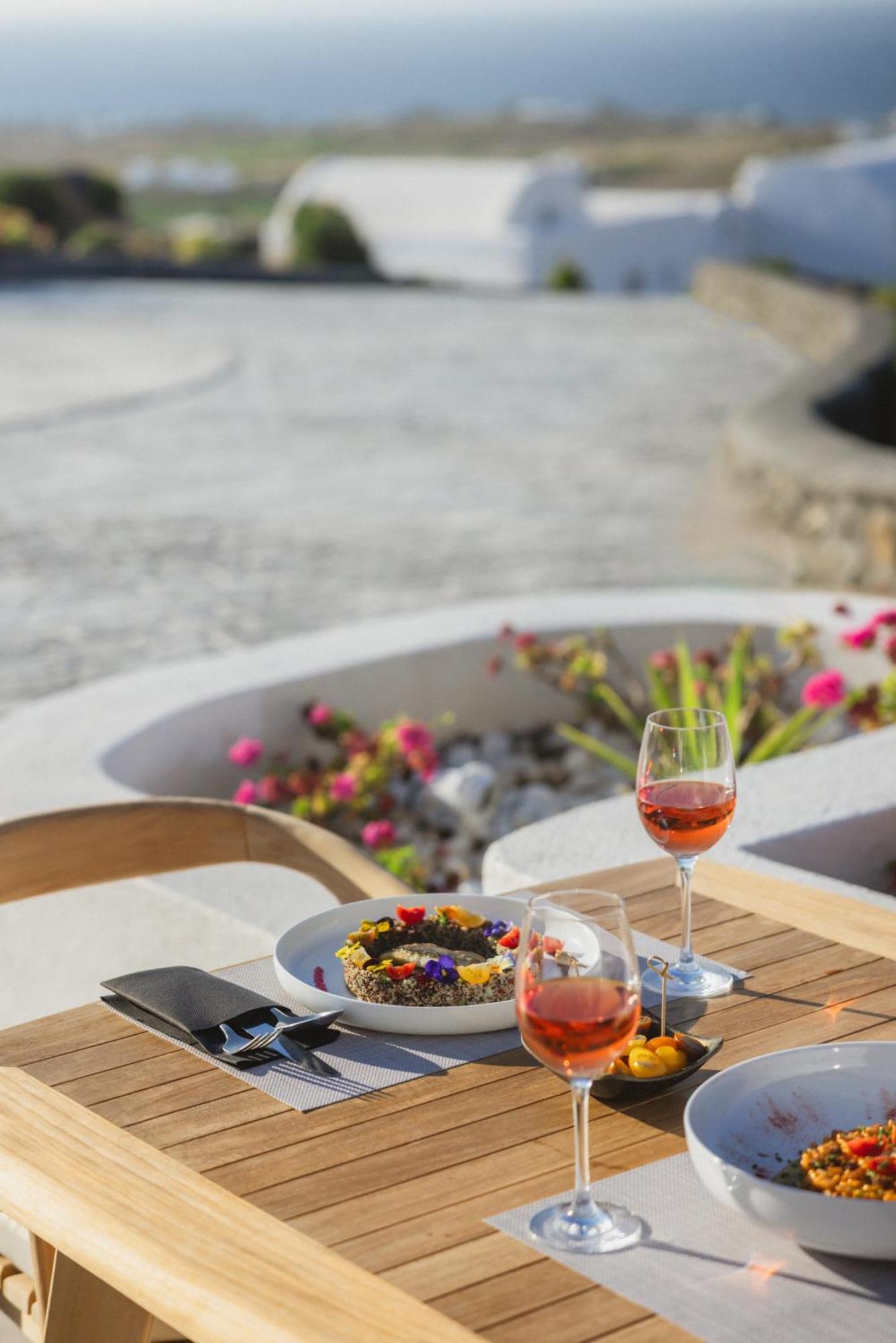 Danae Suites Santorini Oía Buitenkant foto